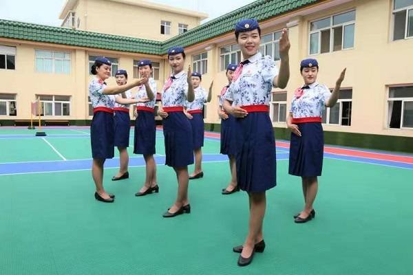 青春绽放迎全运，礼仪服务展风采——西安客运段服务礼仪大练兵纪实